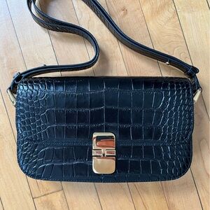 New A.P.C. Grace baguette bag black